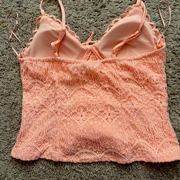 Lily White Lace Top - Picture 2 of 2